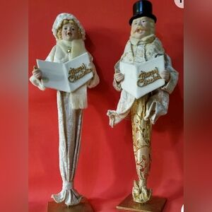 Very Rare Caroling Couple in White & Gold Brocade Outfits